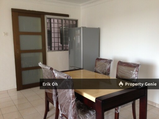 Bayu Puteri Apartment for Sale Fully Furnished Unit with 3 Carparks!