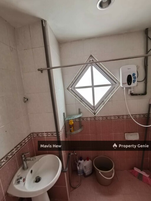 For Rent, Orchid View Luxury  Apartment @Jalan Bukit Chagar, 1 Carpark