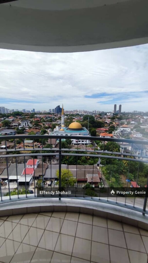 PARAMOUNT VIEW CONDO PJ END LOT