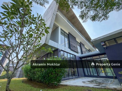 Corner Lot, Modern Design & Fully Furnished |  3 Storey Bungalow at Perdana Heights U10, Shah Alam