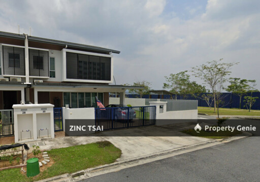 2 Storey End Lot Terrace @ Elmina East