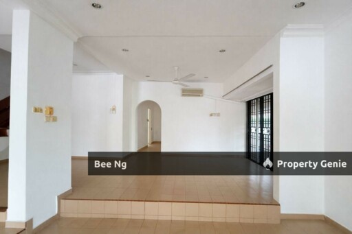 Taman Kolam Air / Jalan Rubi / 2 Storey Semi-D / For Sale & Rent