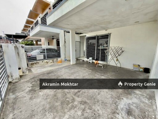 Freehold, Renovated & Partially Furnished | 2.5 Storey Terrace IRIS Taman TTDI Grove, Kajang Selangor