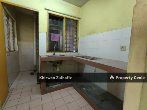 Apartment Idaman Ground Floor Damansara Damai Jalan PJU10/1 For Sale