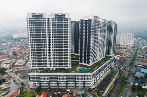 KL Traders Square