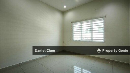 Botani Double Storey Terrace House For Rent