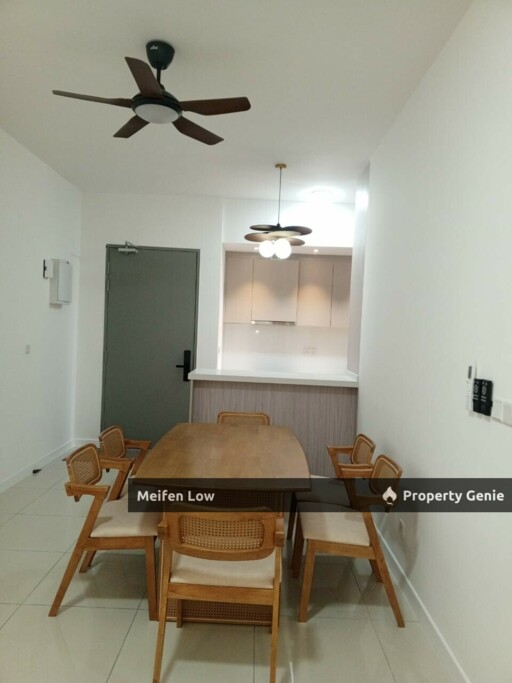 Far East Residence @ for Rent 1107sf