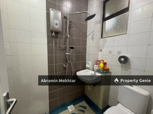 FREEHOLD, PARTIALLY FURNISHED & RENOVATED| Double Storey Terrace Bandar Puteri Klang, Jalan Gelang,Selangor