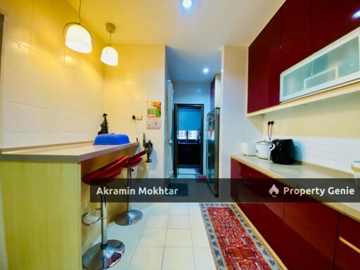 RENOVATED | TAMAN RIANA UKAY 2 STOREY TERRACE CORNER LOT