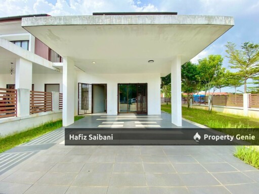 Corner Lot Double Storey  Link Pentas 6 Alam Impian Shah Alam