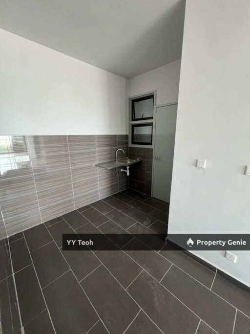 CORNER Admiral Residence 4R Unit｜LVL 18 - BLOCK D