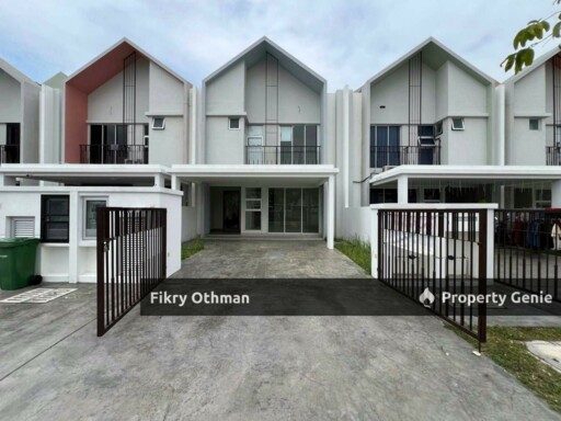 Facing Open Double Storey Superlink Serene Heights (Type Frischia), Bangi