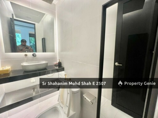 Reflexion Pool Villa Bandar Nusaputra Timur Puchong South