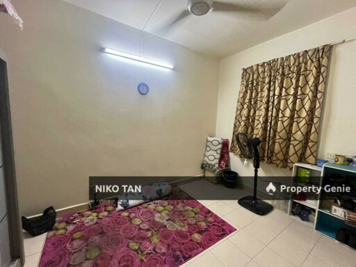 Apartment Bayu Puteri 1 With Strategic Location For Sale