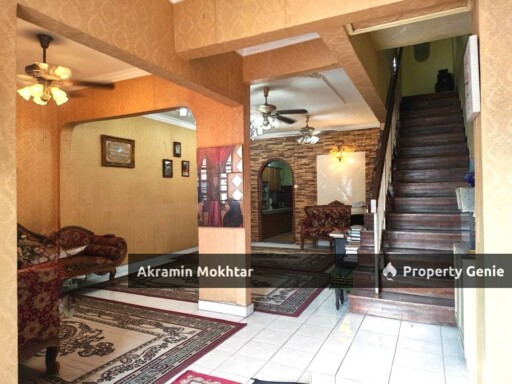 Freehold & Fully Extended | Double Storey Taman Puchong Utama