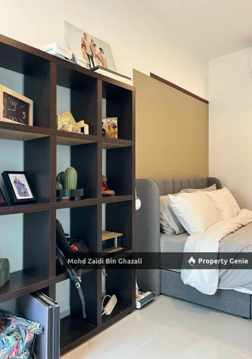 Fully furnished Flora Rosa Condo