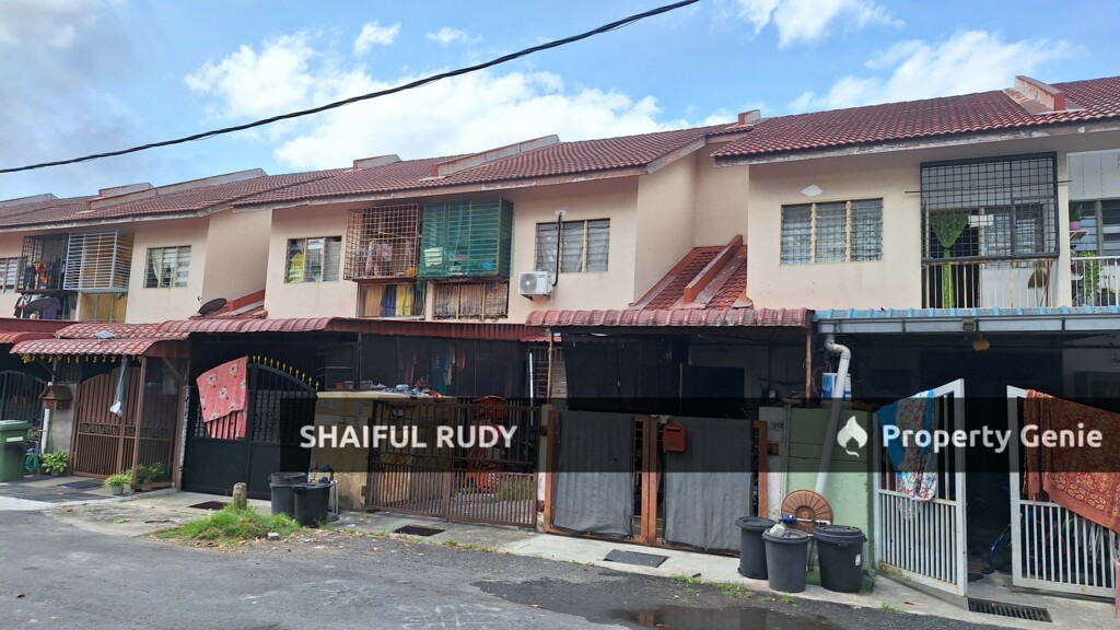 For Sale Upper Floor Townhouse Desa Coalfields Sg Buloh near KipMall