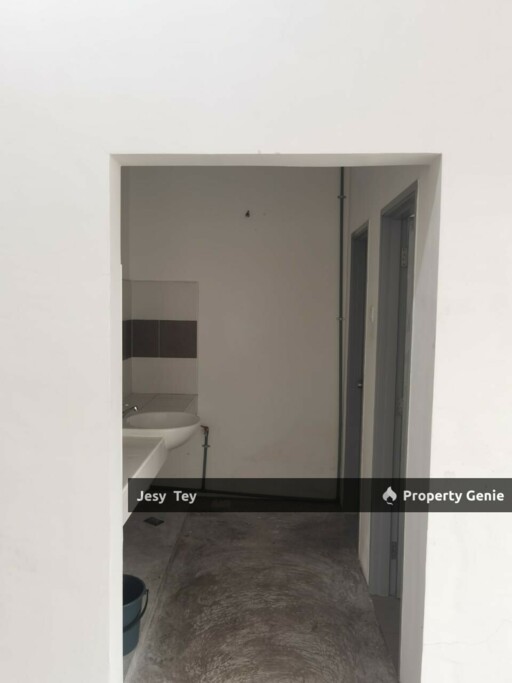 Bandar Dato Onn Double Storey Shop For Rent