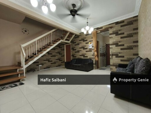 Double Storey Bandar Saujana Putra