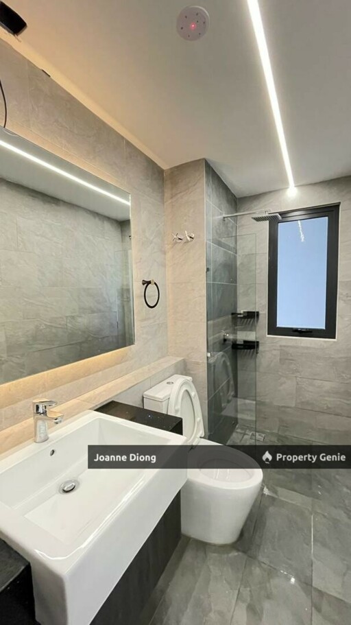 3 Storey Link House-Damai Perdana Cheras