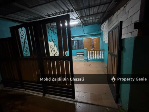Two storey adiva for rent