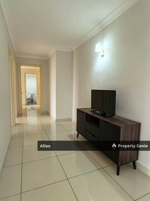 Straits View Condominium, Permas Jaya - Spacious 1635 Sqft Home