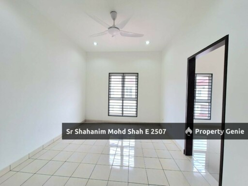 Dengkil Semi-D