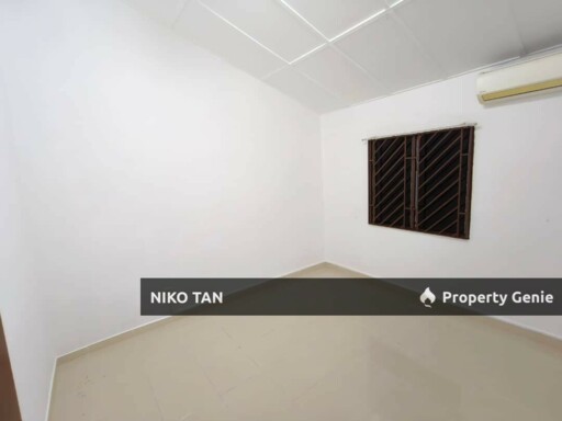 Jalan Lembah Double Storey With Fully Renovated at Taman Desa Jaya