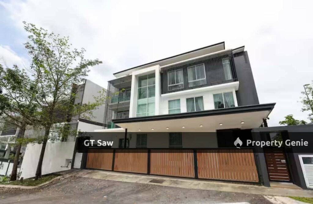 Taman Desa Ros, Kajang Fully Furnished Bungalow For Rent