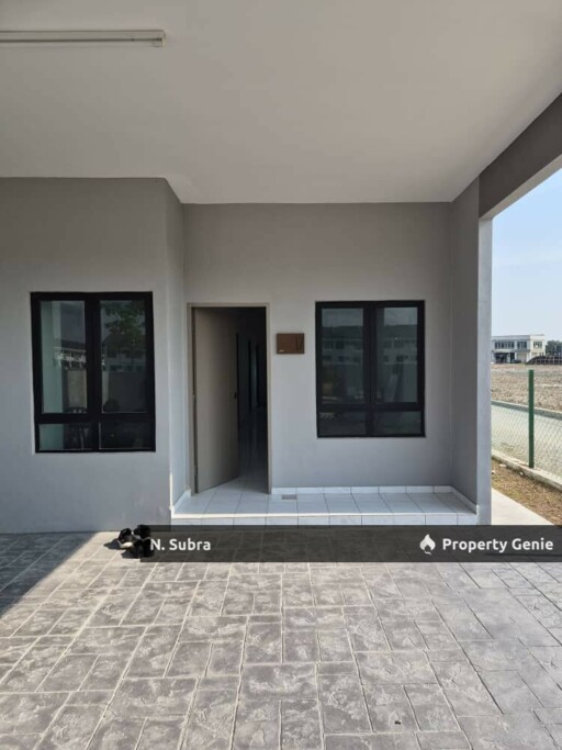 Single storey, tmn Kirana