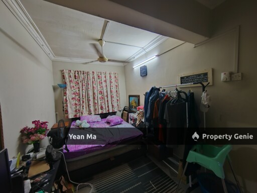 Renovated Unit 2 storey terrace house Desa13 Bandar Country Homes For Sale