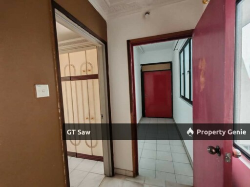 Desa Kiara Penthouse Duplex with 6 Bedrooms for Sale