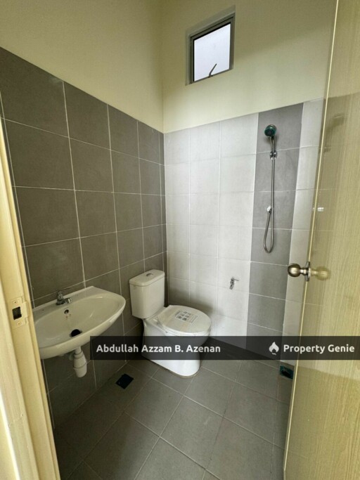 SEMI D TANAH LUAS ! HARGA MAMPU MILIK ! TAMAN UTAMA JAYA 3 KANGAR