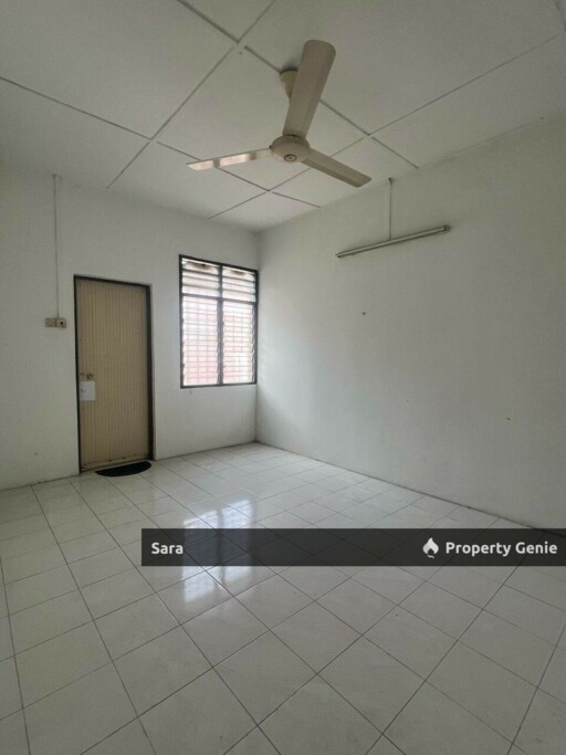 Gunung Rapat, Taman Taufik Double Storey for Sale