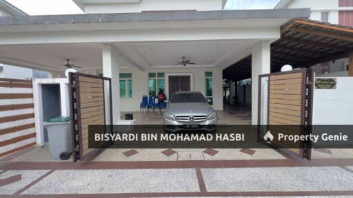 2 Unit Sekali Side By Side 1 Owner Renovated 1.5 Storey Bungalow Taman Senawang Perdana, Senawang.
