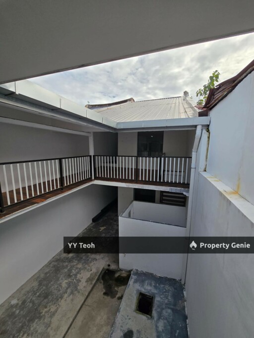 Tengkera Double Storey Shophouse