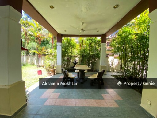 [CORNER] TMN UKAY PERDANA, 2 STOREY TERRACE