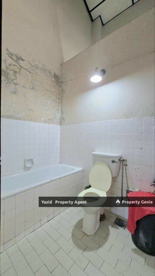 Double Storey, Taman Bidara, Selayang  [ 5 Bedrooms ]