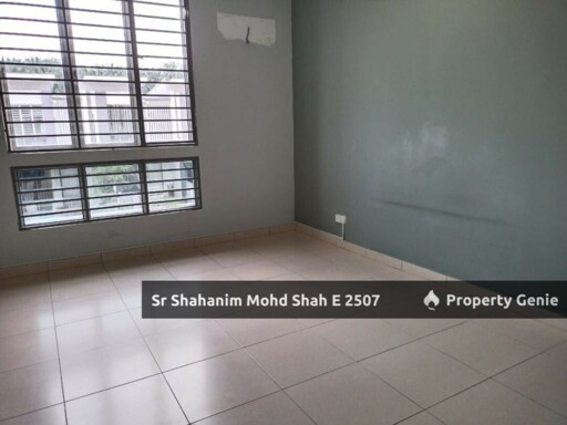 DOUBLE STOREY TERRACED HOUSE FOR SALE - ACACIA PARK PHASE 1, BANDAR TASIK PUTERI