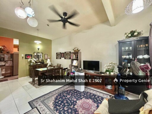 Double Storey Terrace, Jalan Suakasih, Bandar Tun Hussein Onn