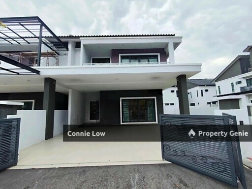 Bandar Seri Botani FREEHOLD Double Storey Semi D