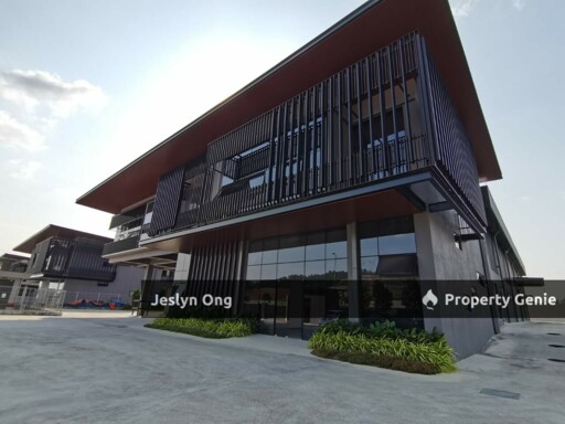 1.5 Storey Detached Factory at i-Tech Valley, SiLC Gelang Patah For Rent