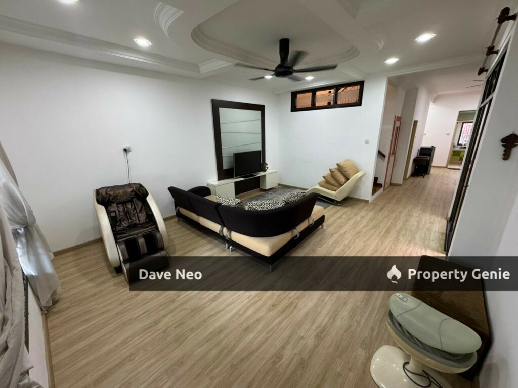 Taman Sutera Utama @ Skudai • 2.5-Storey House • Partial Furnished