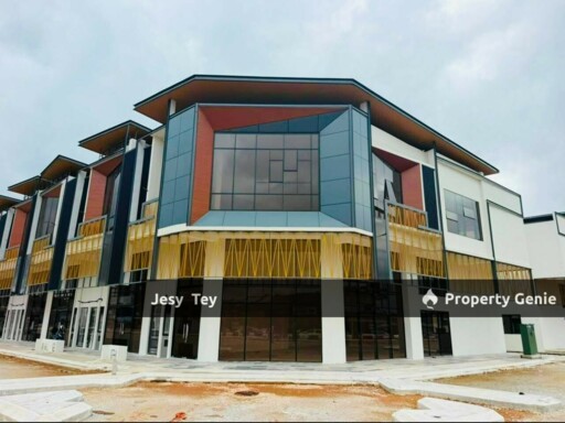 Bukit Indah New Shoplot For Rent