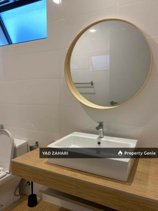 Fully Furnished The Parque Residence Next to Recreational Park, Rimbayu