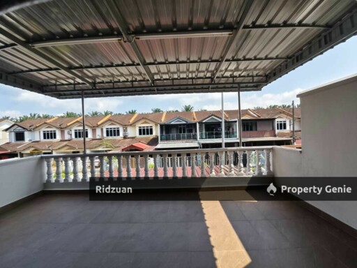 Double Storey House @ Bandar Pulai Jaya