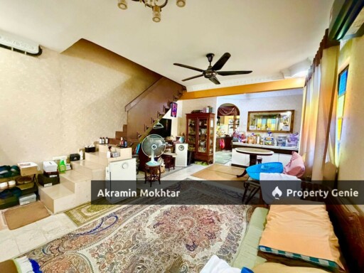 END LOT & FULLY RENOVATED | 3 Storey Terrace Taman Seraya Ampang
