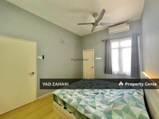Crescent Park, Bukit Mahkota, Kajang | Townhouse 3+2 Rooms | RM640K - Fully Furnished, Renovated With Bigger Upper Unit