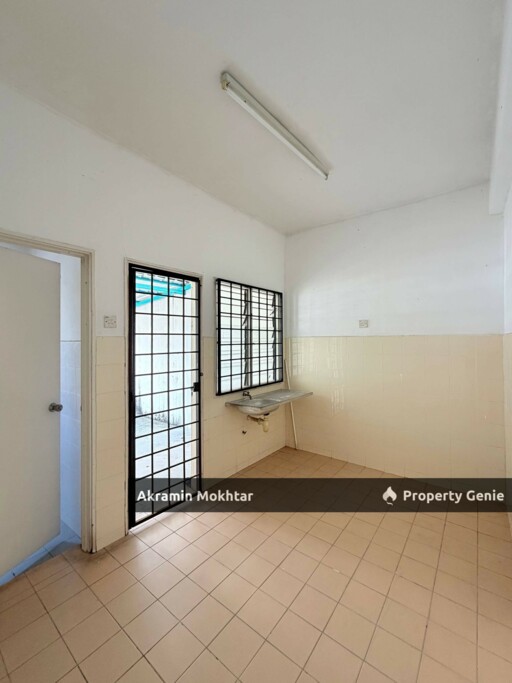 FREEHOLD, END LOT & TERMURAH | 2 Storey Terrace, Taman Pinggiran Senawang, Senawang
