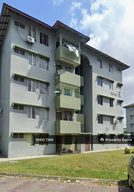 Jalan Balau 16, Flat Taman Rinting Renovated Masai